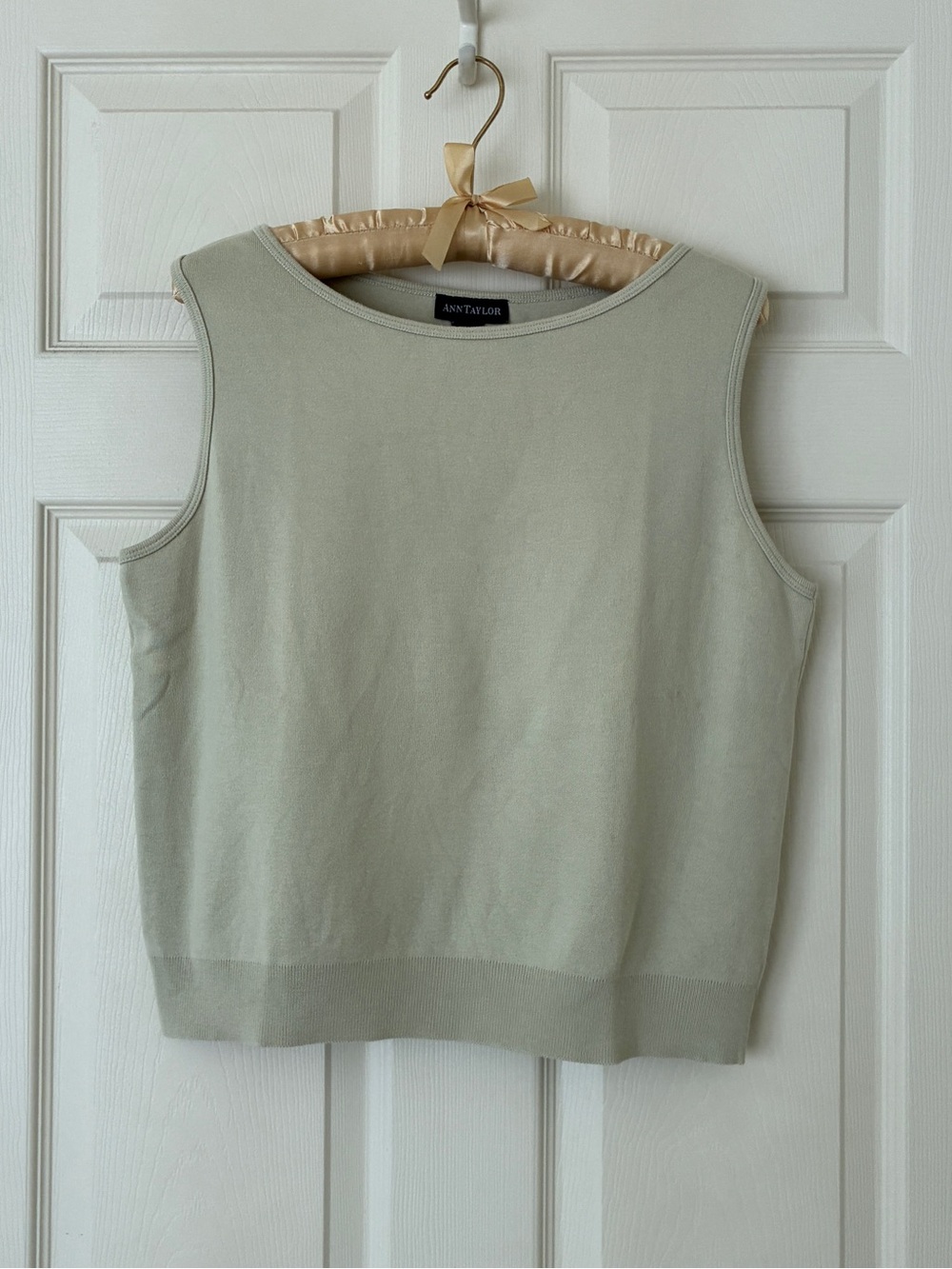 Ann Taylor Sleeveless Cotton Knit Shell Light Sage Green Size Large